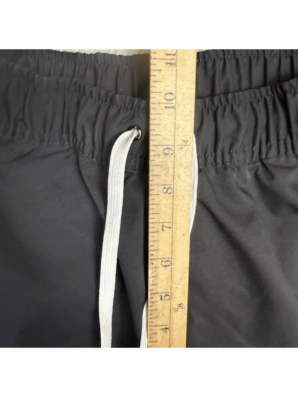 Nike Men's Size Small Black Ankle Length Jogger Pants Drawstring Athleisure